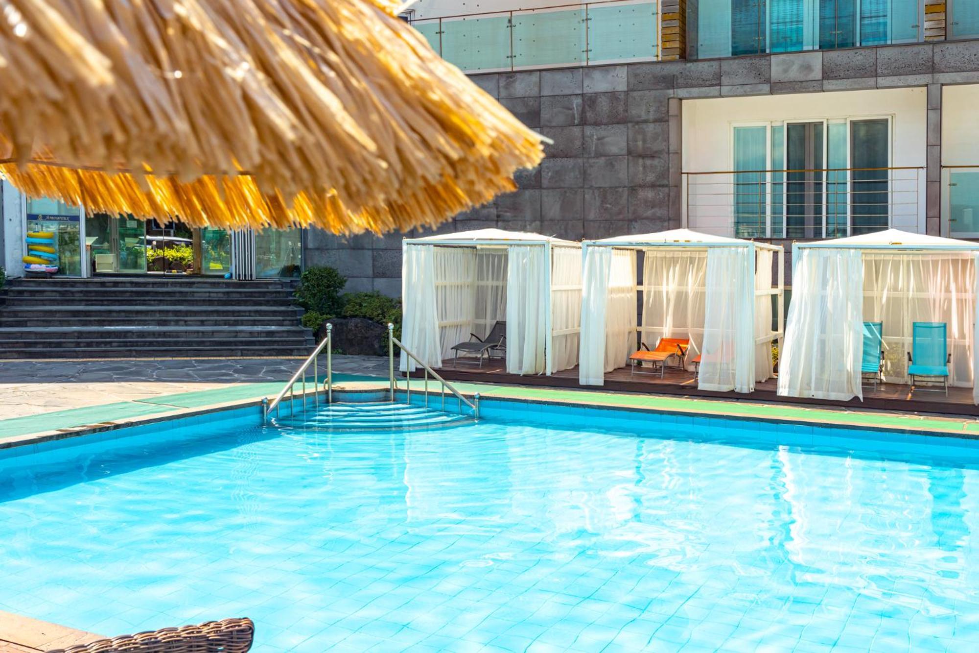 Amoureux Resort Jeju Exterior photo